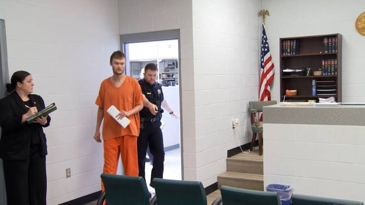 Bond hearing for former Boiling Springs teacher facing child sex charges