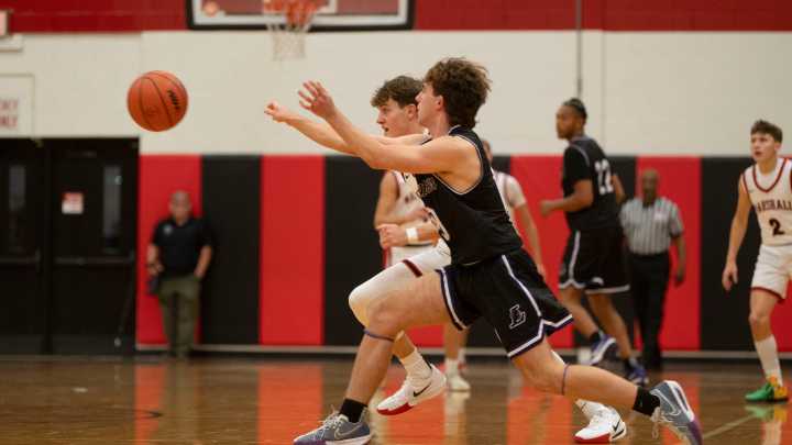 2025-26 high school basketball schedules. When is your team playing?