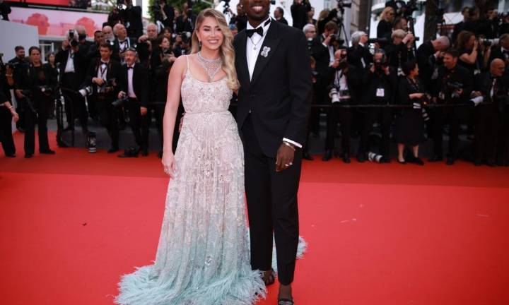 Pogba invierte en una escudería de camellos en Arabia Saudí