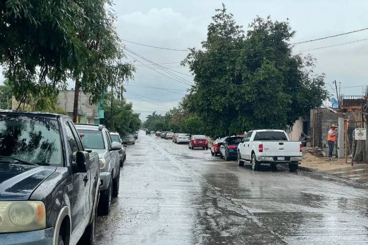 Lluvia inusual en La Paz provoca deslaves, encharcamientos y afectaciones en infraestructura