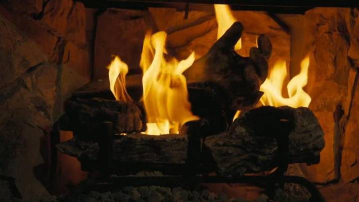 Washington Fans Warm Up to New Fallout “Ghoul Log” Fireplace