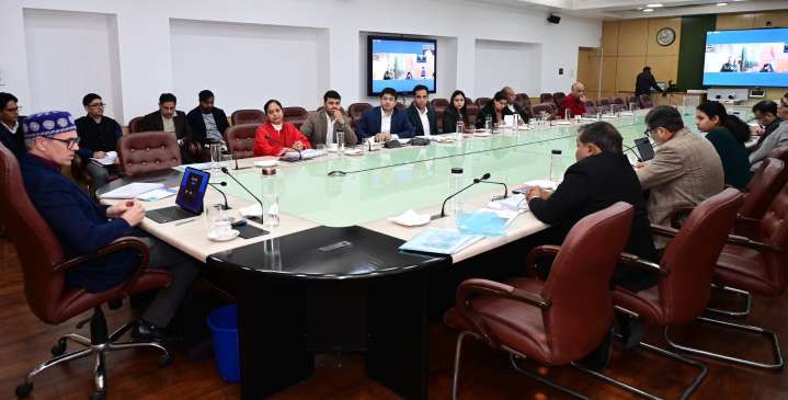CM Omar Abdullah Reviews Urban Projects Taken Up Under SASCI