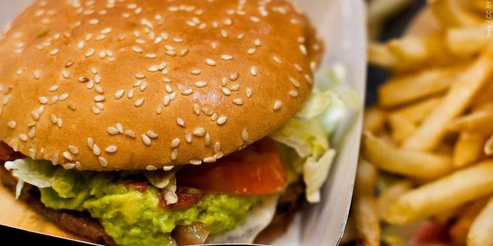 Good Question: Are there laws about false food advertising?