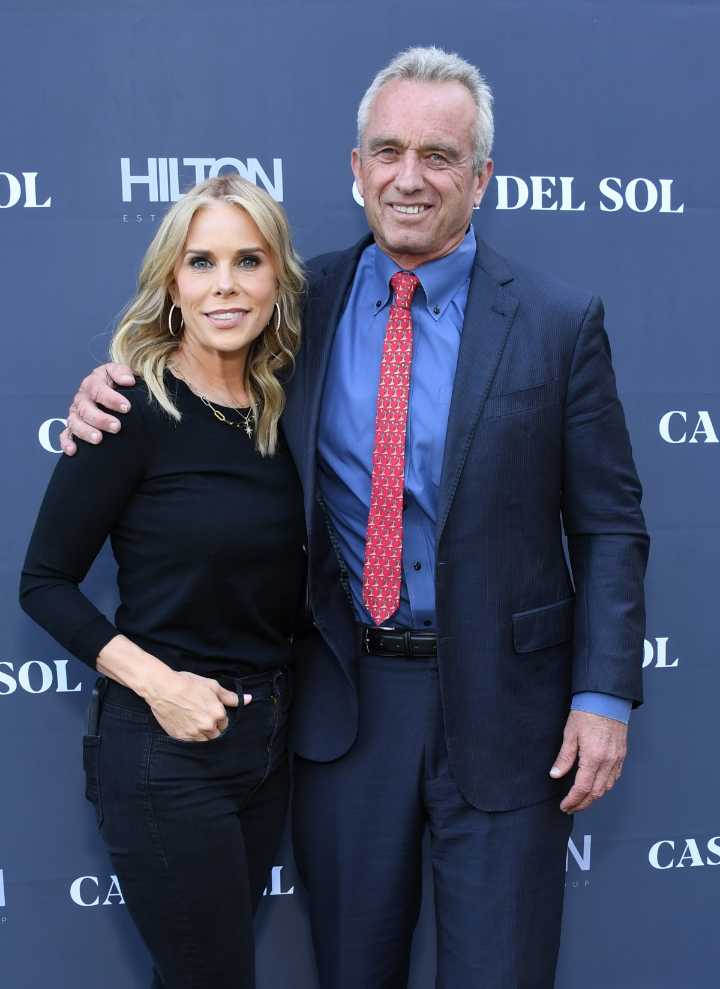 Cheryl Hines Describes Damaged Relationship With the Kennedy Family