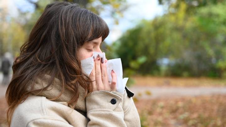 ¿Nueva pandemia? H3N2: aumentan contagios en Europa y Estados Unidos, en Reino Unido se cierran algunos colegios