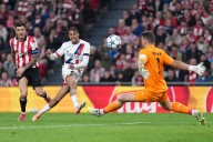 Champions: Un digno Athletic sujeta al PSG, pero se queda casi sin opciones