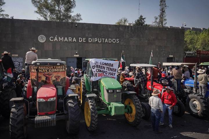 Los campesinos retoman las protestas en rechazo a la Ley de Aguas de Sheinbaum
