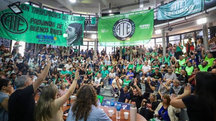 El Gobierno les descontará el día a los trabajadores de ATE que adhieran al paro nacional de hoy