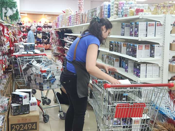 Navidad segura en Valparaíso: Gobierno refuerza fiscalizaciones por luces sin SELLO SEC