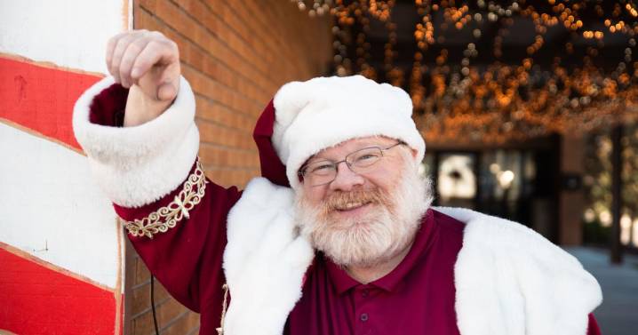 A Day In The Life Of Santa Claus