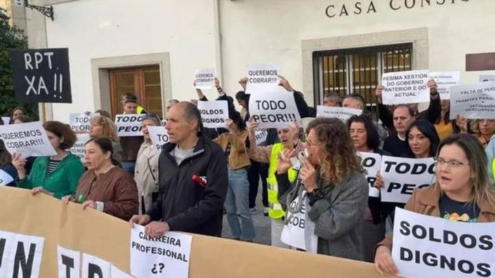 La Junta de personal de Cambre pide la intervención: «Estamos al límite»