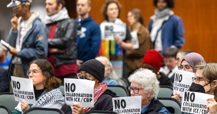 Protesters ask Jefferson Parish council to oppose Border Patrol, call for ICE