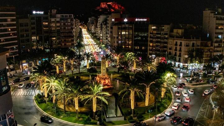 Programación completa de la Navidad en Alicante: tardeos navideños, mercados, talleres y villancicos hasta enero