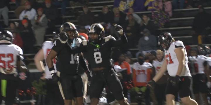 Jena Christmas parade rescheduled for the Giants’ trip to the Dome