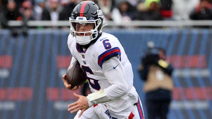 Patriots Legend Calls Jaxson Dart ‘Fool’ For Reckless Play