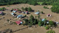 Las devastadoras inundaciones en Indonesia y Sri Lanka entre otras imágenes del día