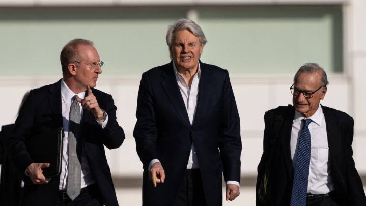 Abercrombie & Fitch’s Former CEO Mike Jeffries Is Fit to Stand Trial, According to Prison Officials