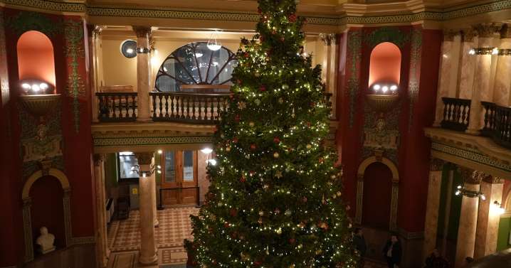 Montana lights up State Capitol Christmas tree