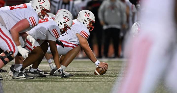 Offensive lineman flips commitment from Louisville to Georgia Tech