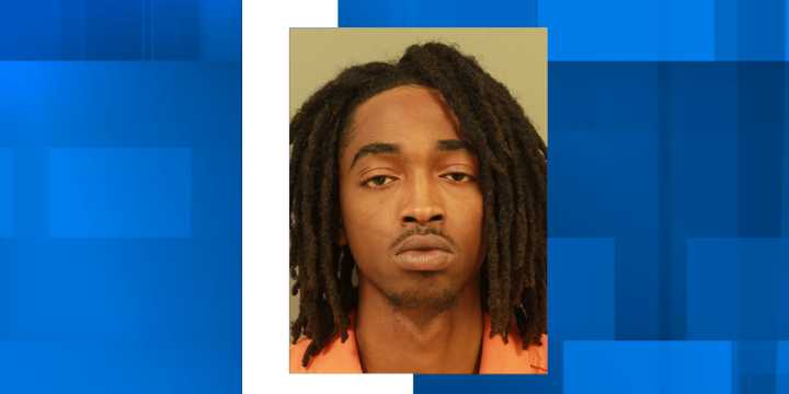 Man charged in connection with Kingstree vape shop shooting