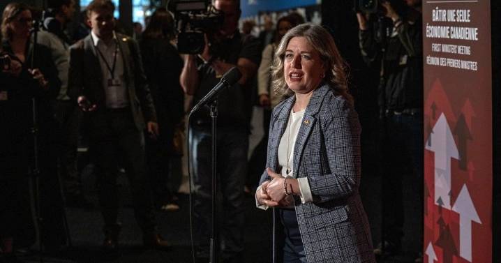 Energy regulator cancels New Brunswick gas price cuts promised by Liberal government