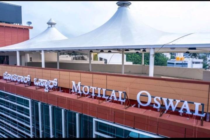 Adani Ports and other stocks to buy now for an upside of up to 18%; Recommended by Motilal Oswal