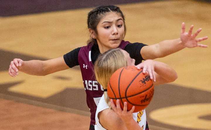 Bay City area girls roundup: Perfect pick leads to buzzer