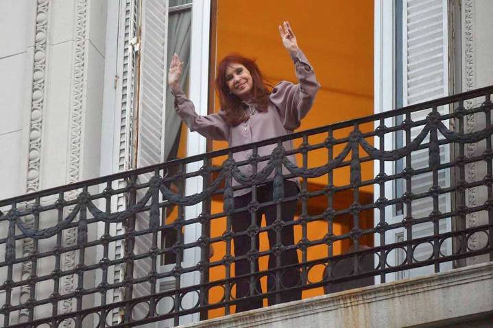 Cristina Fernández critica al gobierno por datos de inflación