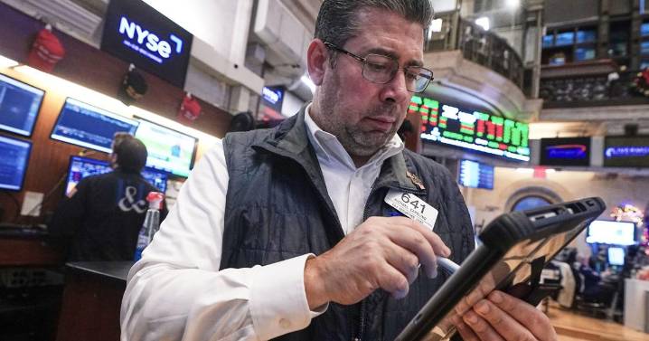 Wall Street rises closer to its all-time high after the Fed cuts rates, as expected