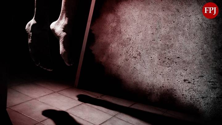 'I Give Up': 25-Year-Old Student At Noida Engineering College Found Dead In Hostel Room; Police Recover Suicide Note