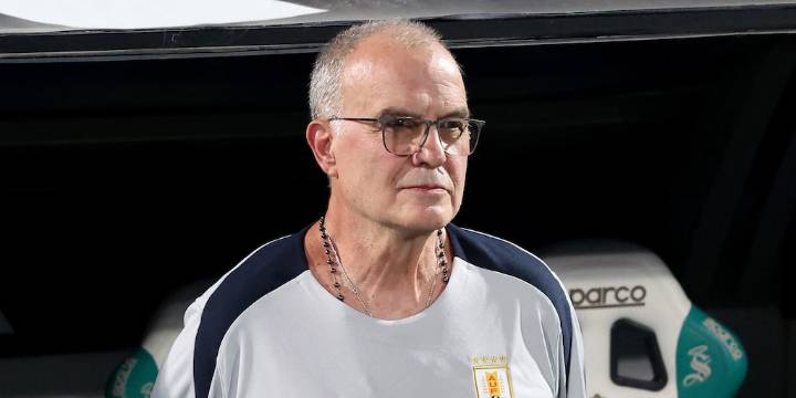 Una figura de Uruguay reveló cuándo fue el “quiebre” de la relación entre el plantel y Marcelo Bielsa: “Eso te mata”