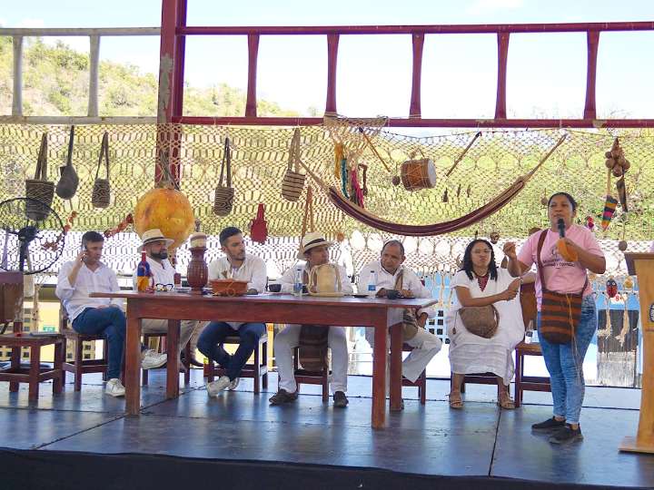 El Gobierno anunció obra que beneficiará a más de 2.800 familias en Atánquez, Cesar