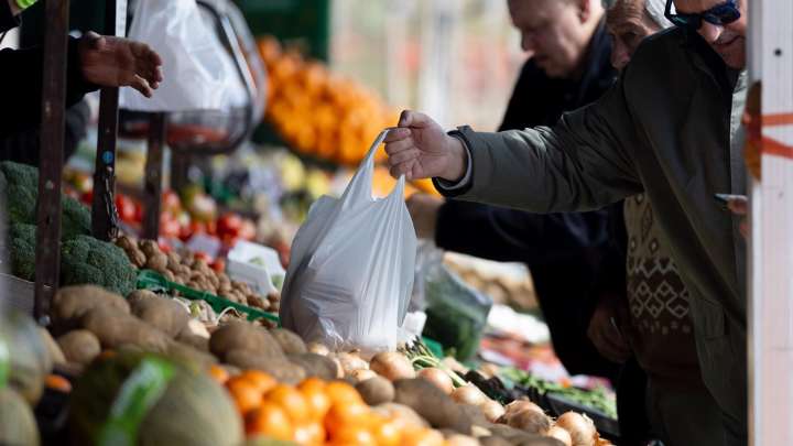 O Congreso suprime a baixada do IVE a alimentos que o PP aprobou no Senado e que ía votarse o xoves