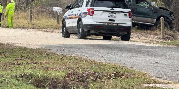Driver found dead in pickup truck recovered from Leon River