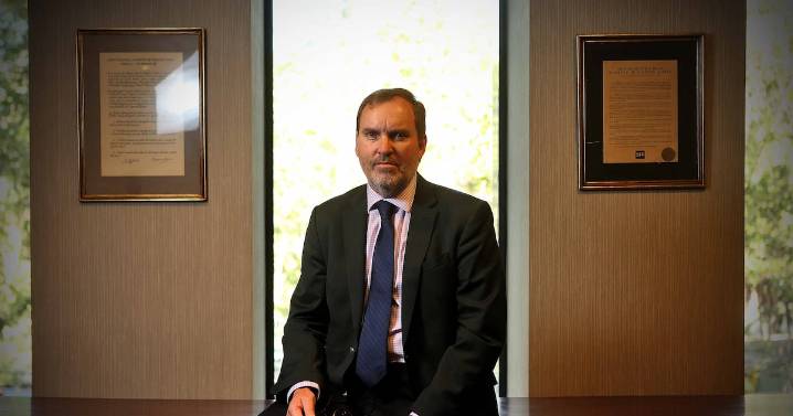 Richard von Appen por expropiación en toma de San Antonio: “Es una mala señal, porque se están vulnerando derechos”