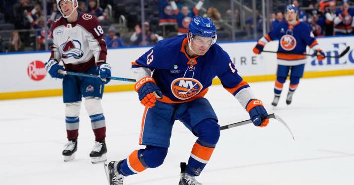Barzal’s goal, 2 assists help Islanders beat Avalanche 6
