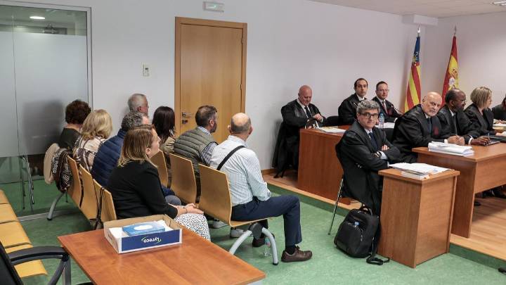 La Audiencia aplaza las declaraciones del "caso enchufes" de Benidorm hasta resolver la petición de nulidad