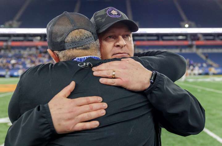 Hear what CBA football coach Casey Brown said to his team just before taking field for AA state final (video)