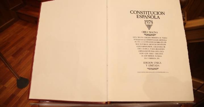 La Constitución permanece firme frente a los incesantes ataques de la izquierda radical y el separatismo