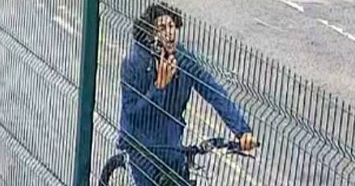 Police appeal after teen is 'threatened and robbed' of his bike