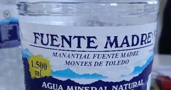 Castilla-La Mancha alerta de bacterias en el agua embotellada Fuente Madre y ordena su retirada inmediata