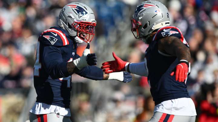 Insider Says Patriots Linebacker Among NFL Players With ‘Most At Stake’ Ahead Of Playoffs