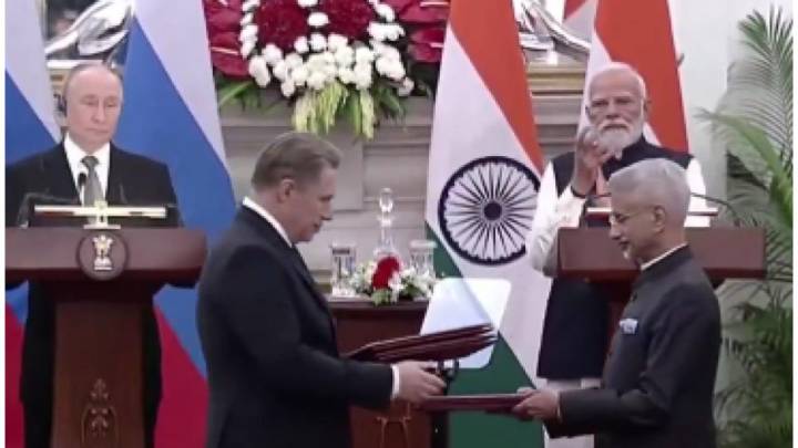 India and Russia Sign Multiple Agreements Across Key Sectors