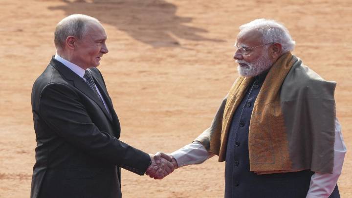 India on the side of peace, not neutral, Modi tells Putin on Ukraine conflict