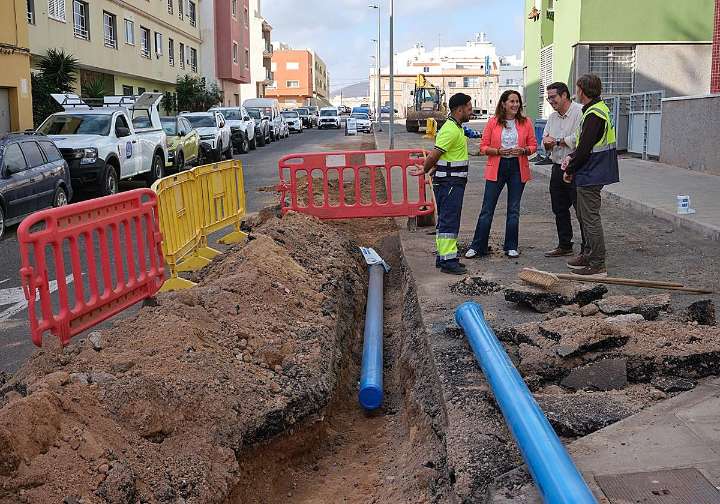 El CAAF mejora la red de agua de la calle Pelayo de Puerto del Rosario