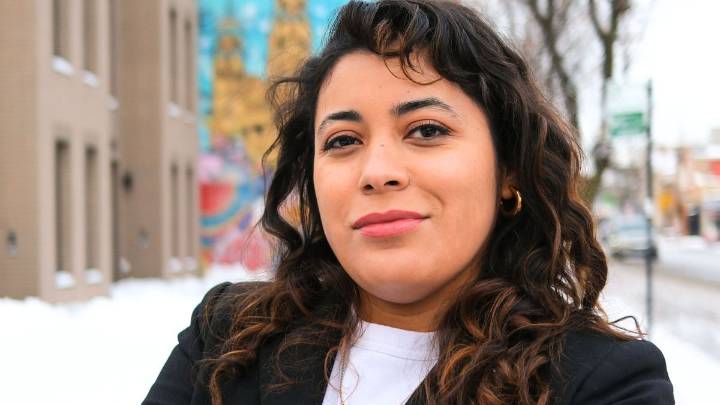 Demócrata de Illinois se postula como independiente para escaño que deja Chuy García