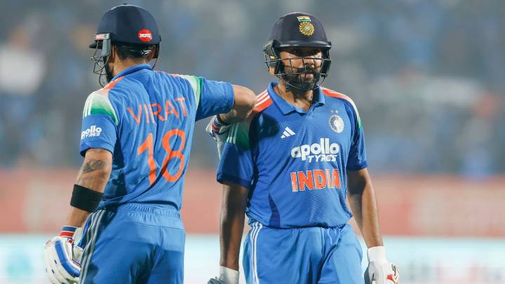 Kohli closes in on Rohit at the top of ODI batting rankings