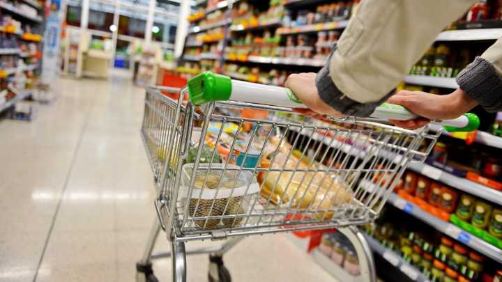 Los precios minoristas aumentaron 3,3% en noviembre