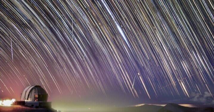 How to Watch Meteor Showers for Cosmic Delight |