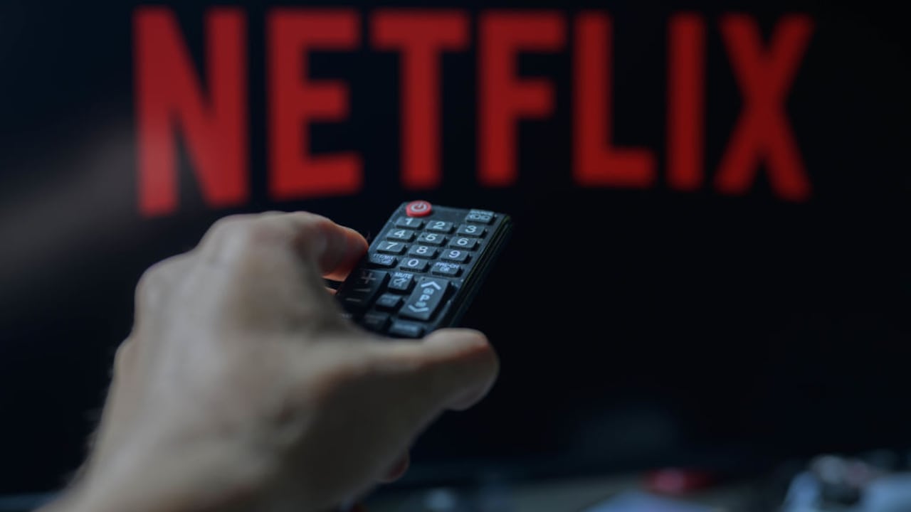 Remezón en el mundo del streaming, Netflix compra Warner Bros, dueña de HBO, por 83.000 millones de dólares